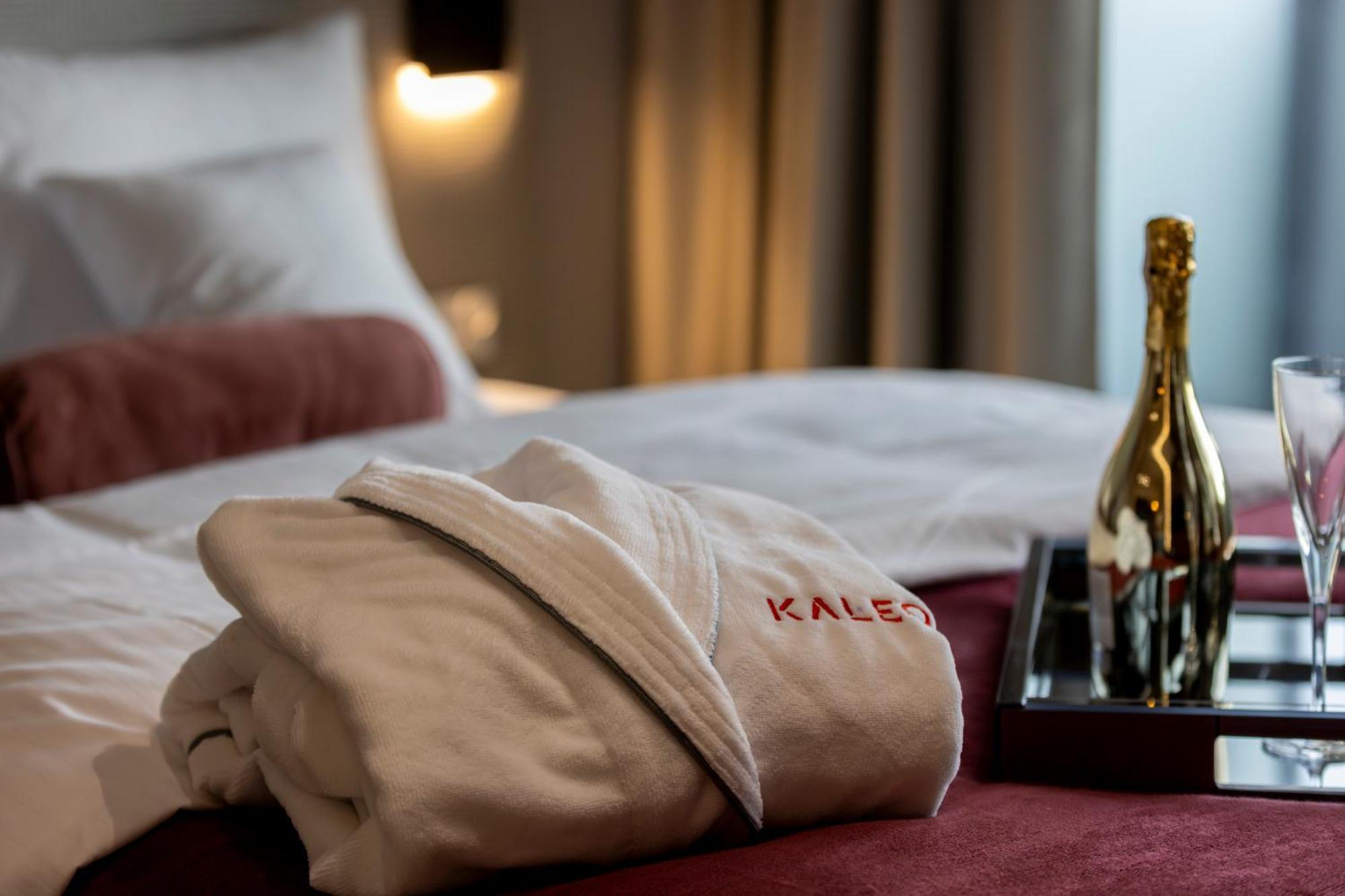 Kaleo Apartments - Hanza Tower Щецин Екстер'єр фото