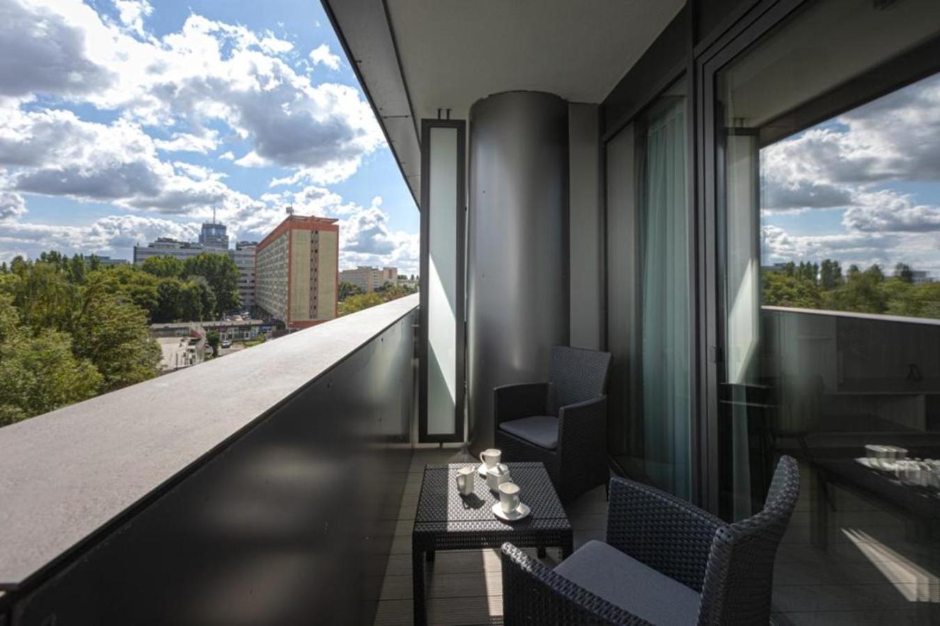 Kaleo Apartments - Hanza Tower Щецин Екстер'єр фото