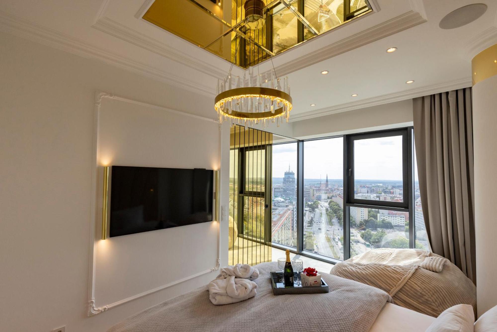 Kaleo Apartments - Hanza Tower Щецин Екстер'єр фото
