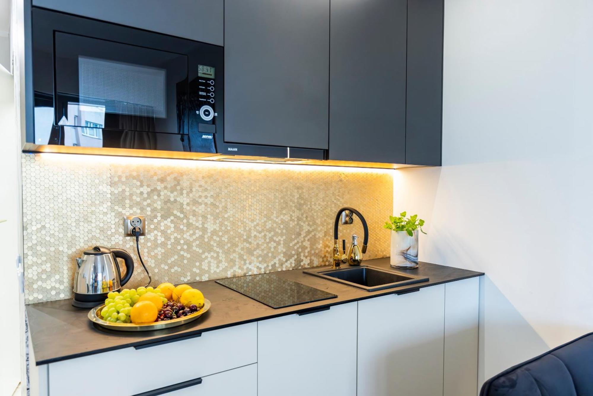 Kaleo Apartments - Hanza Tower Щецин Екстер'єр фото